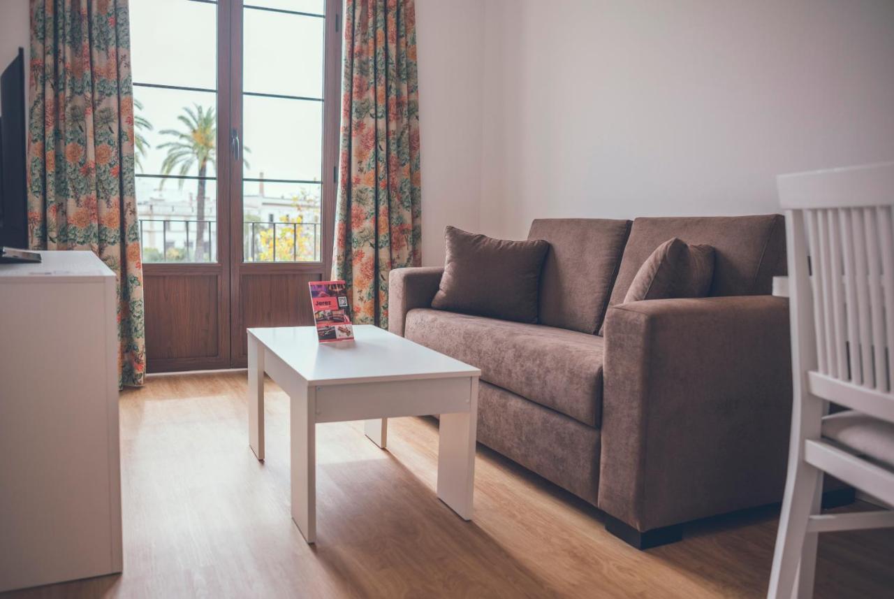 Apartamentos Puerta Sevilla Jerez de la Frontera Exteriör bild